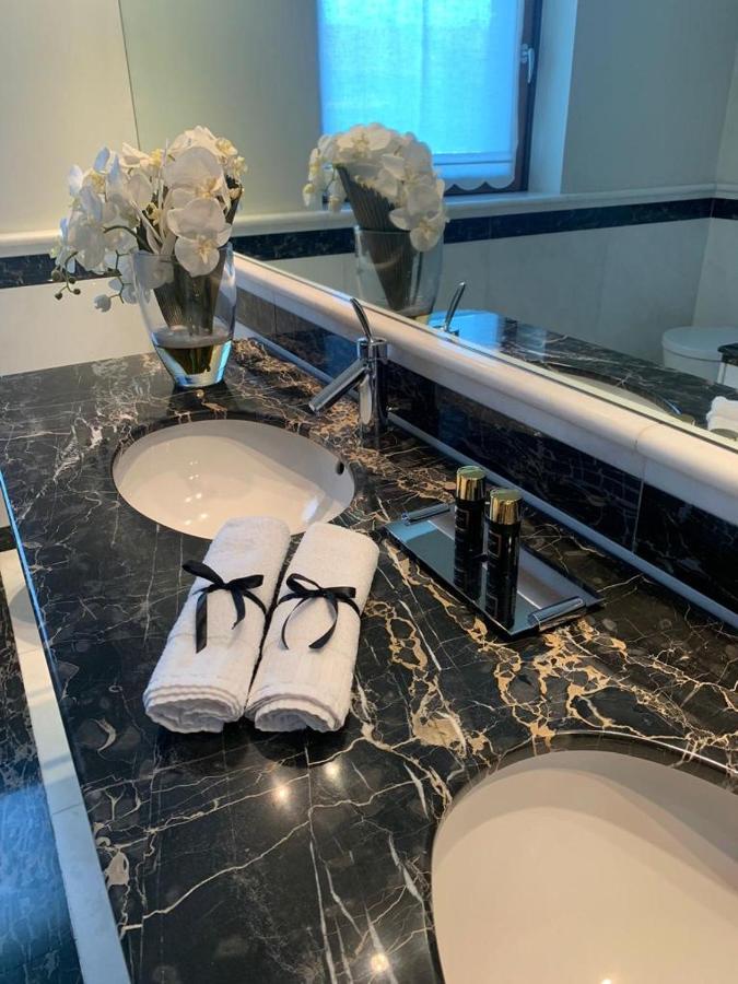 Airport Bea Rooms Azzano San Paolo Eksteriør bilde