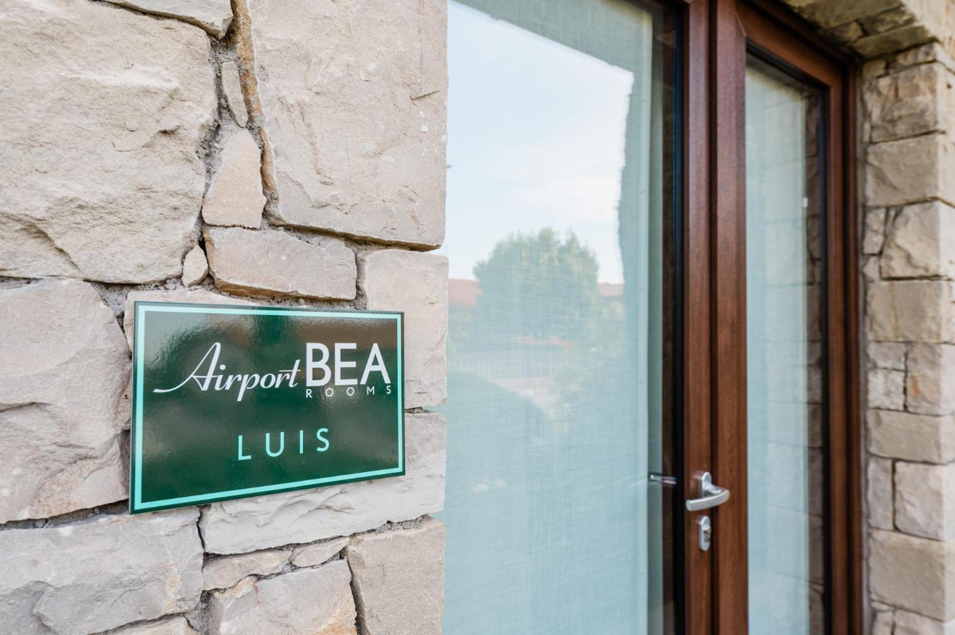 Airport Bea Rooms Azzano San Paolo Eksteriør bilde