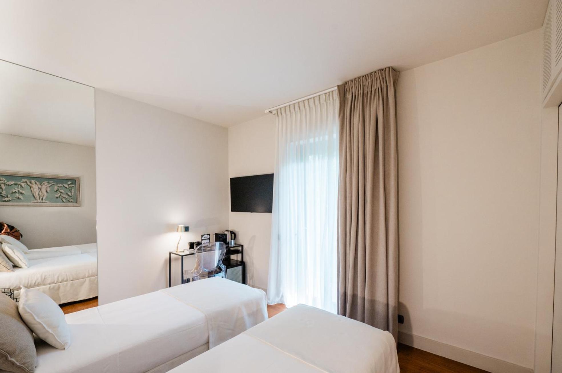 Airport Bea Rooms Azzano San Paolo Eksteriør bilde